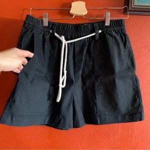VINCE  ROPE-TRIMMED LINEN-BLEND SHORTS IN BLACK SMALL